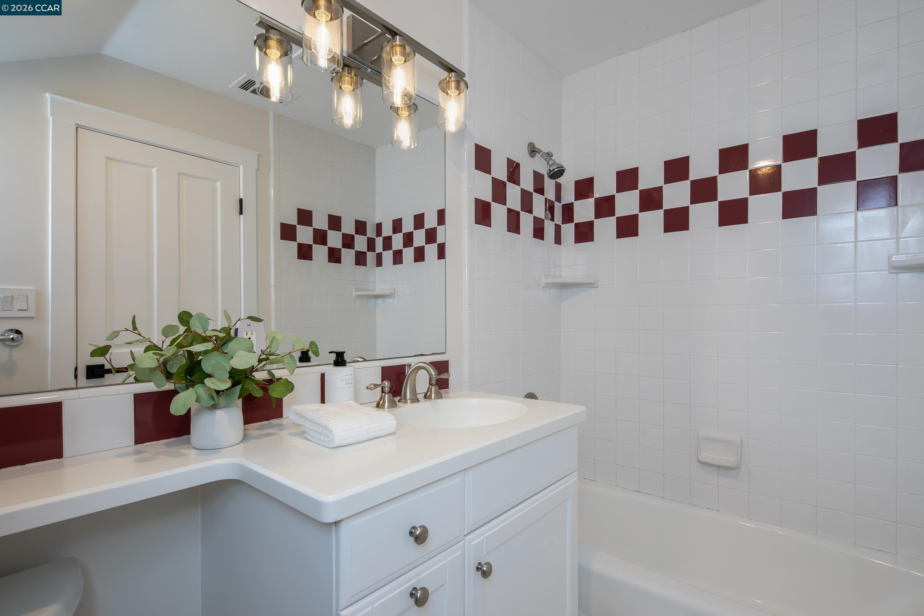 1248 Upper Happy Valley Road Lafayette, CA 94549 - Photo 23 of 38