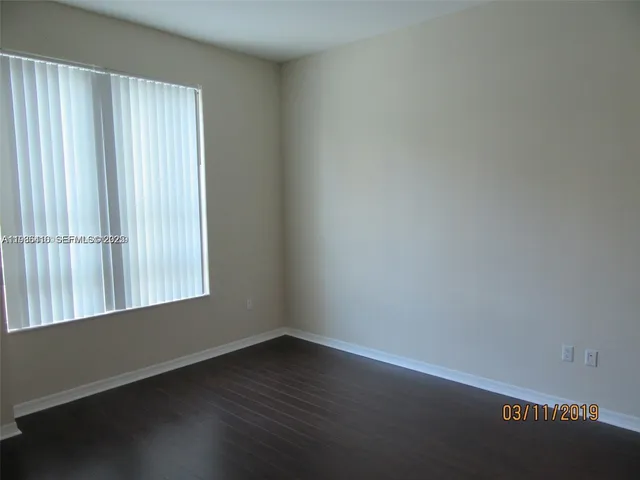 $2,900 | 950 Brickell Bay Drive, Unit 1003, Miami, FL 33131