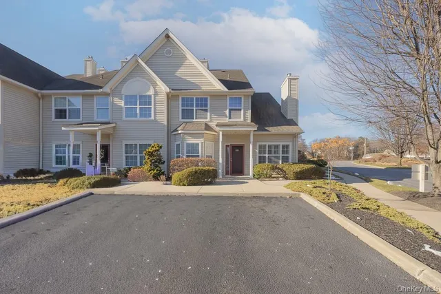 $469,000 | 807 Battalion Drive, Stony Point, NY 10980