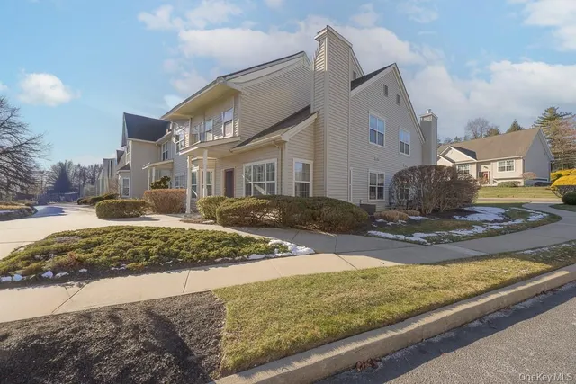 $469,000 | 807 Battalion Drive, Stony Point, NY 10980