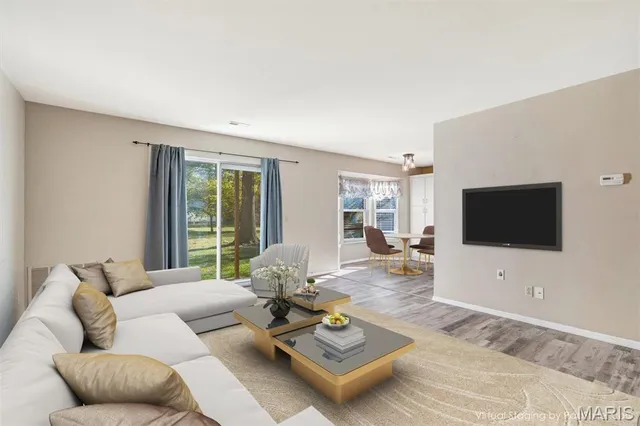 $164,000 | 420 Cambridge Place, Unit 2, St. Peters, MO 63376