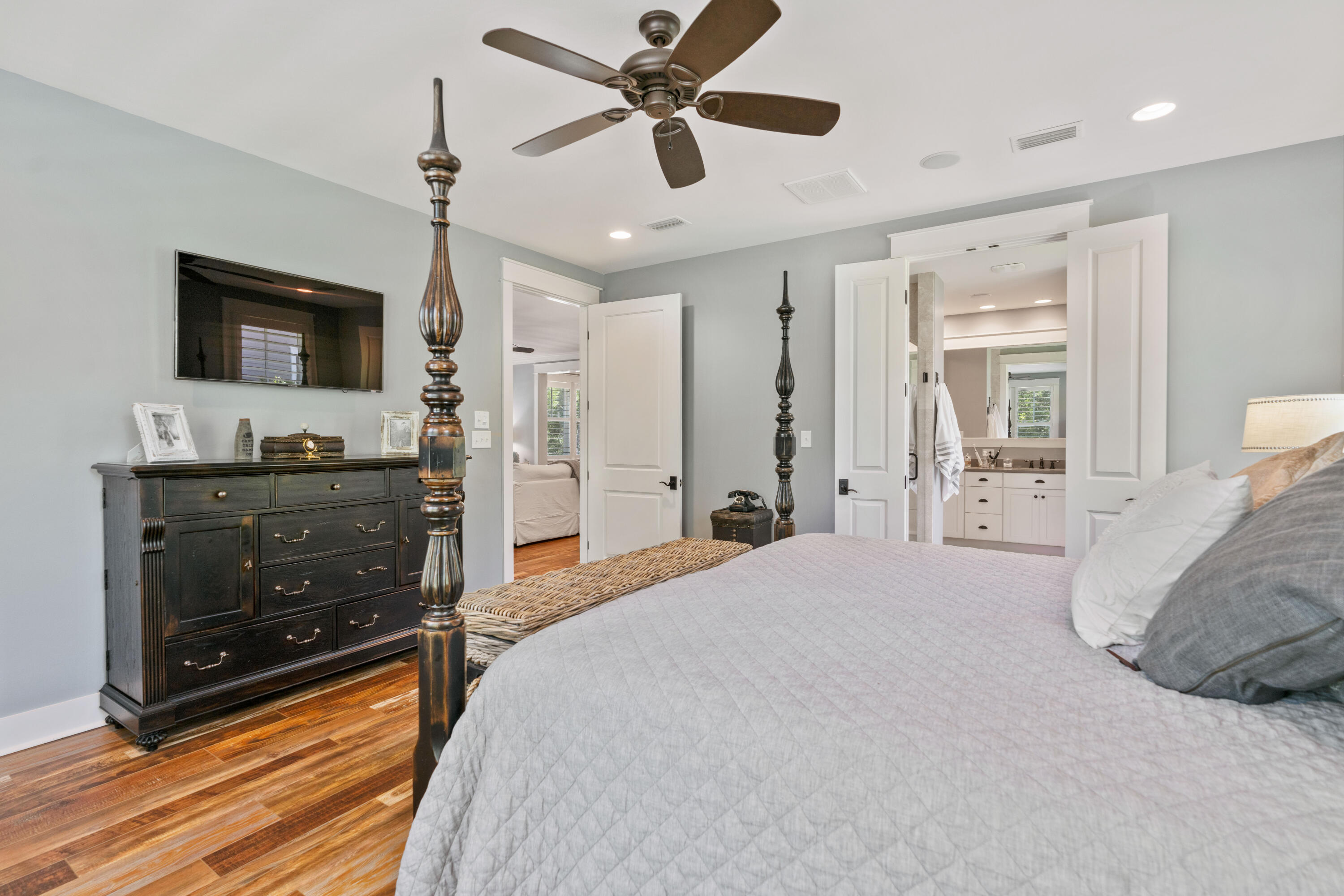 18 Jack Knife Drive Inlet Beach, FL 32461 - Photo 29 of 61 a spacious bedroom with a bed and a flat screen tv