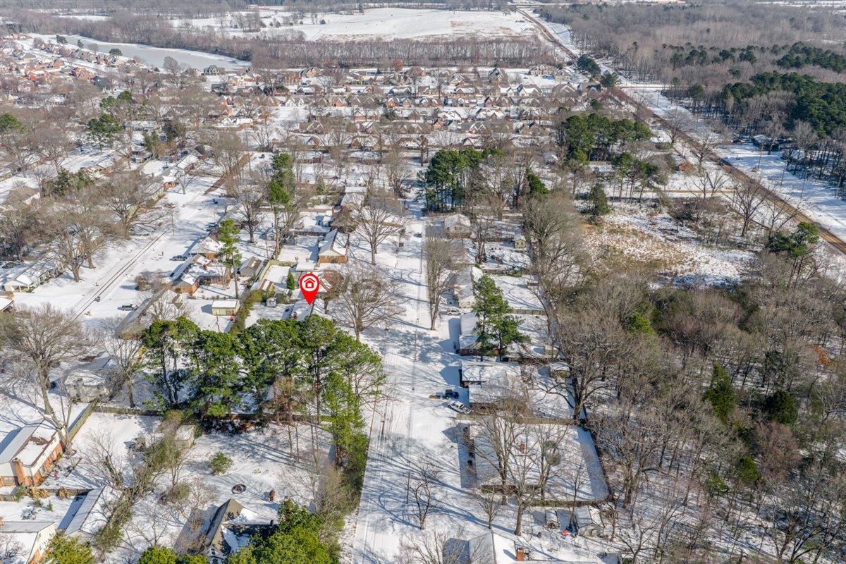 436 Sterling Drive Collierville, TN 38017 - Photo 17 of 40 Aerial overview of property's location with nearby suburban area
