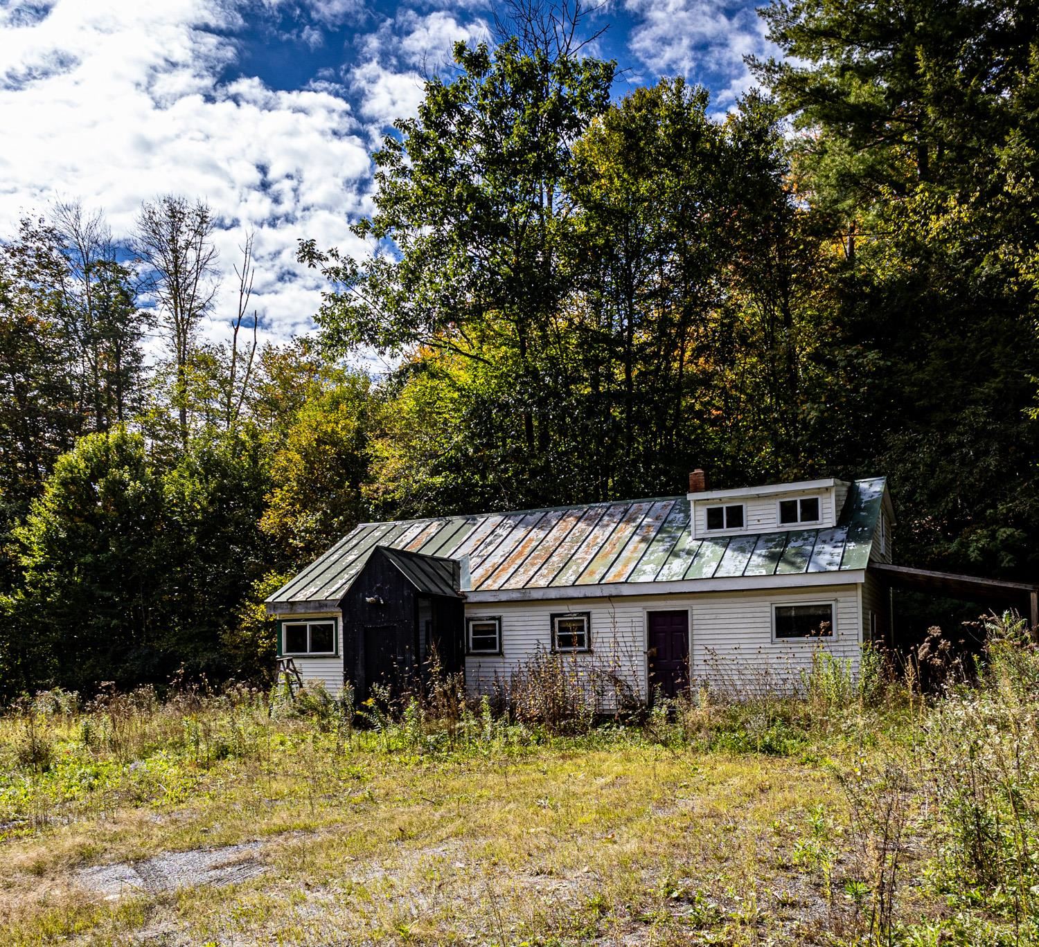8769 Highway 14 Brookfield, VT 05036 - Photo 1 of 16 Gallery Image 1
