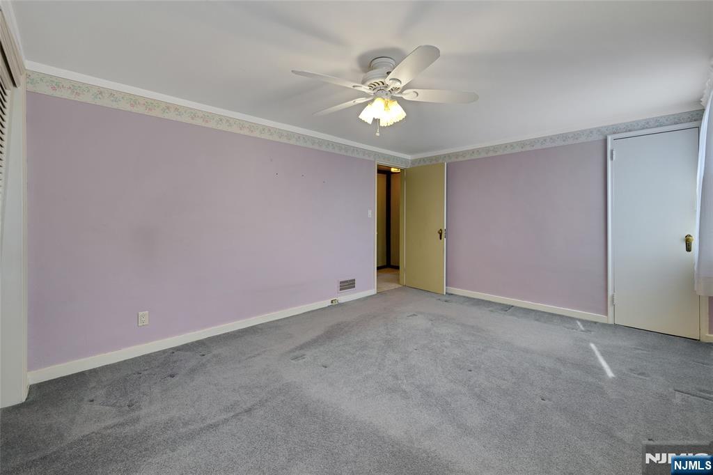 6 Hillside Avenue Cedar Grove, NJ 07009 - Photo 27 of 32