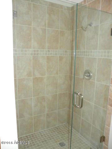 700 Bay Street, Unit 301 Beaufort, SC 29902 - Photo 20 of 49 301 at 700 Bay bath (2)