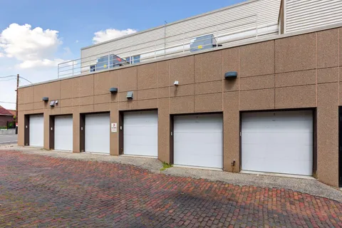 $550,000 | 700 Grand Avenue, Unit 204, St. Paul, MN 55105