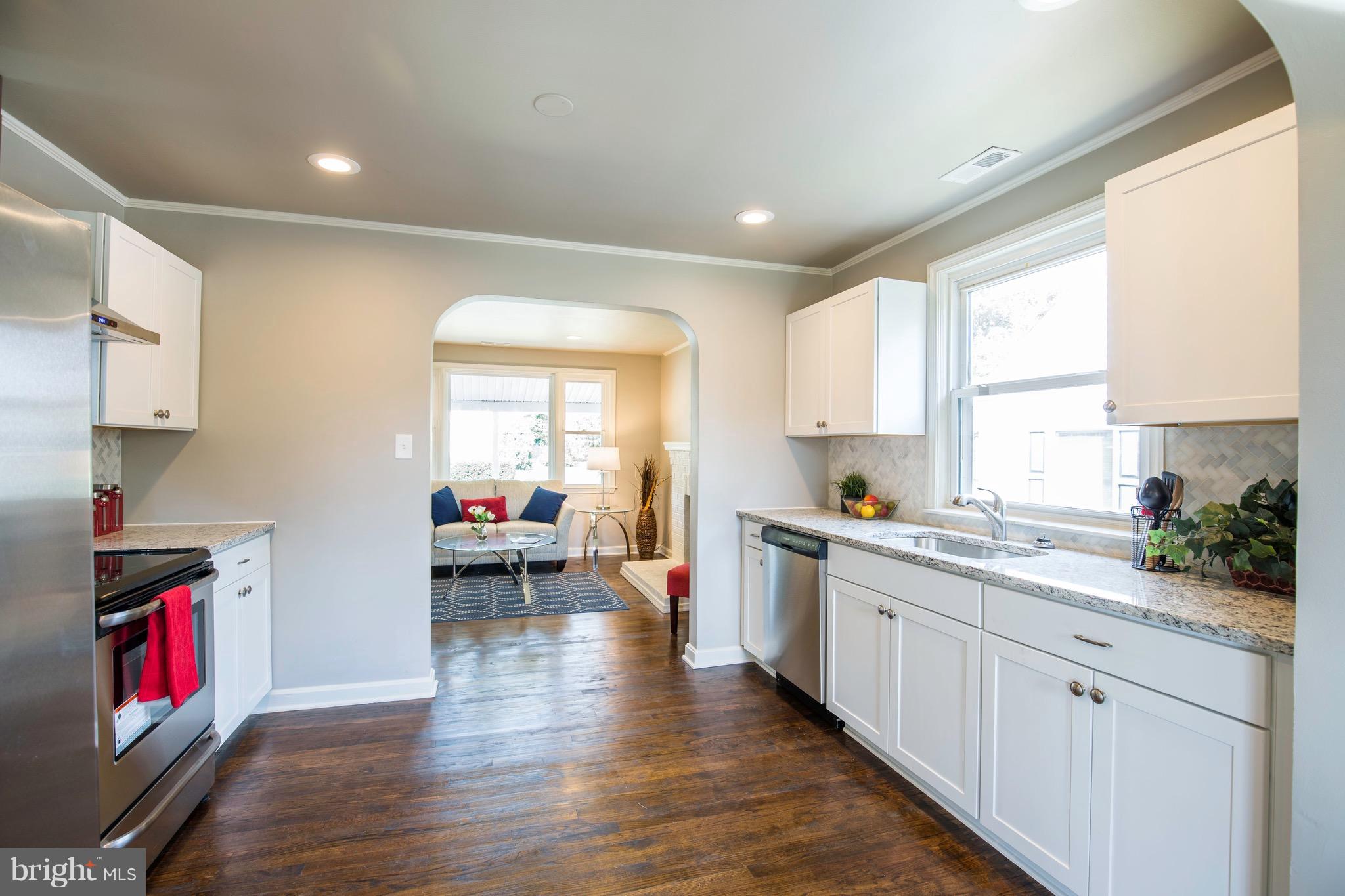 247 Carroll Road Pasadena, MD 21122 - Photo 13 of 30 Kitchen