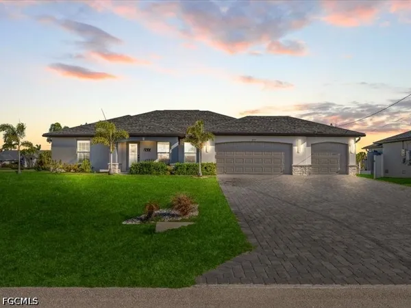 $369,918 | 4317 Northwest 34th Lane, Cape Coral, FL 33993