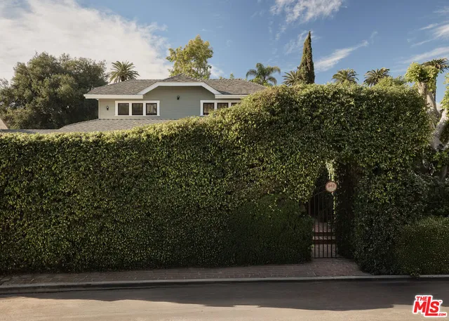 $1,490,000 | 943 Venango Avenue, Los Angeles, CA 90029