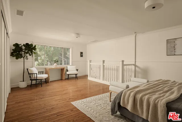 $1,490,000 | 943 Venango Avenue, Los Angeles, CA 90029