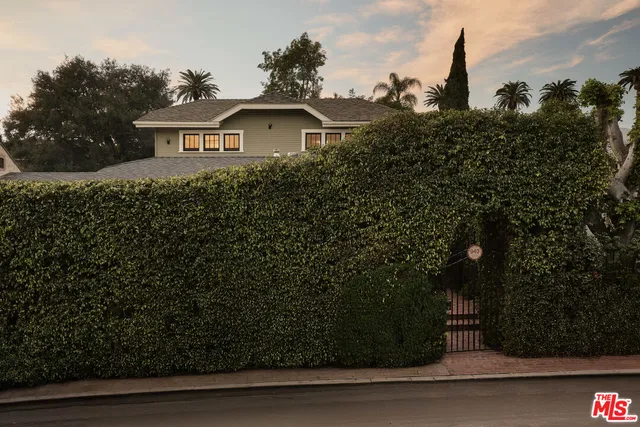 $1,490,000 | 943 Venango Avenue, Los Angeles, CA 90029