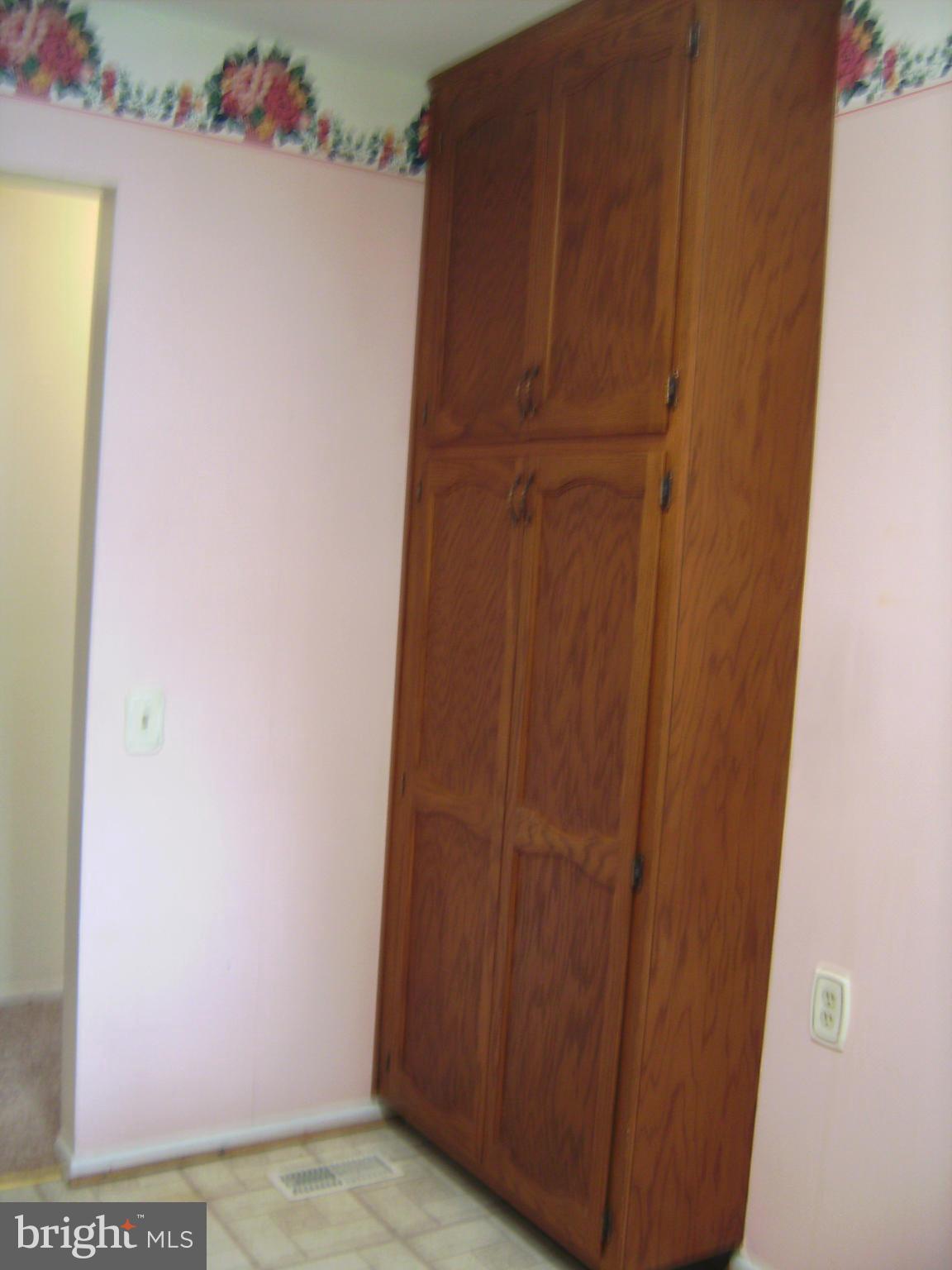 7096 Catalpa Road Frederick, MD 21703 - Photo 12 of 20 a view of cupboard