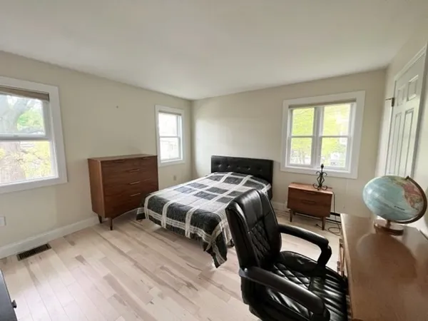 $4,100 | 14 Angela Lane, Unit K1, Watertown, MA 02472