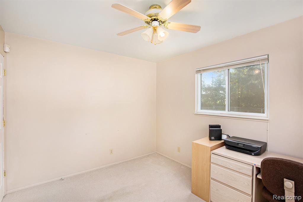 1714 Indian Road Lapeer, MI 48446 - Photo 18 of 35 Gallery Image 18
