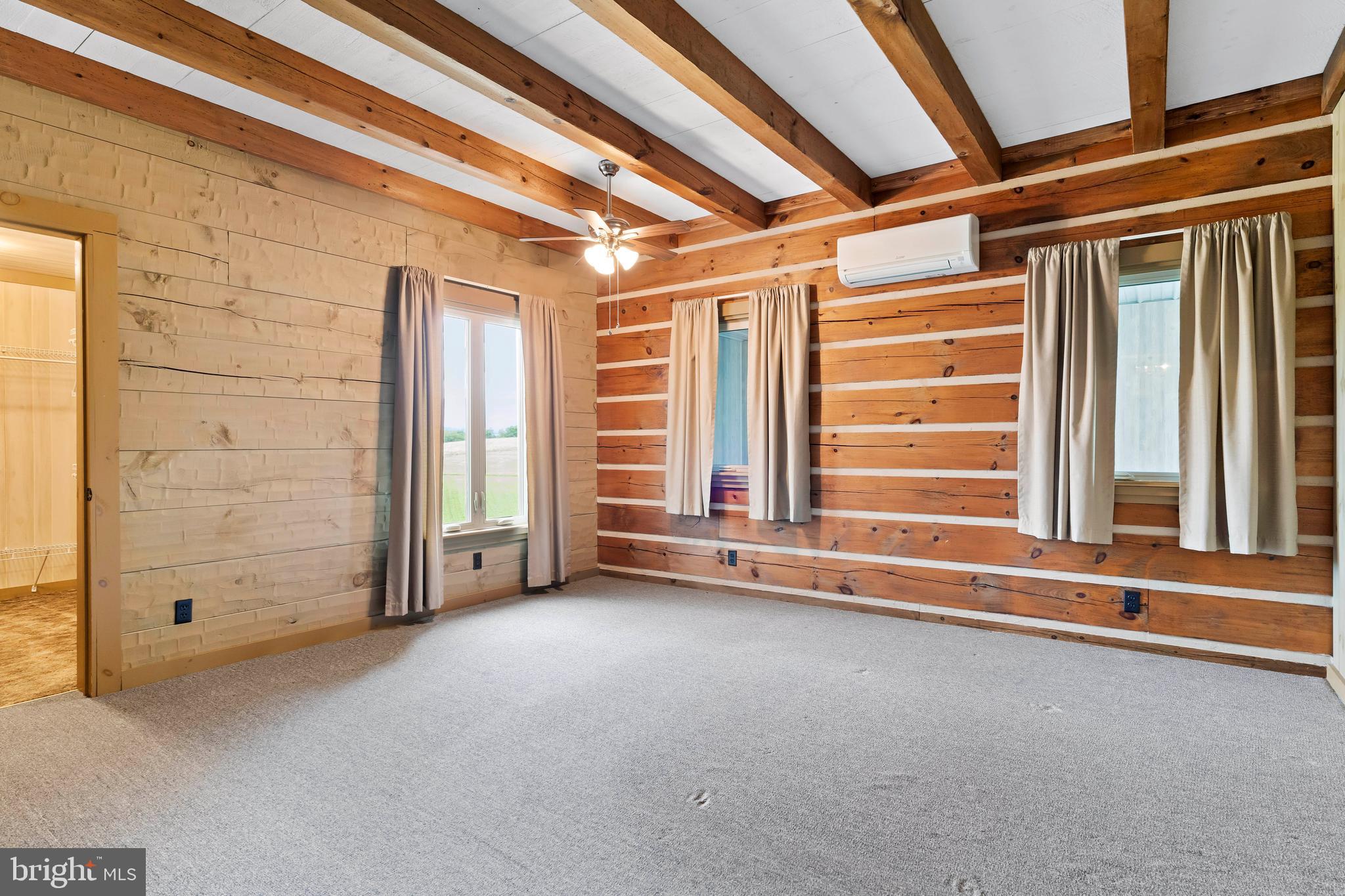 729 Gloss Road East Waterford, PA 17021 - Photo 33 of 70 an empty room with window