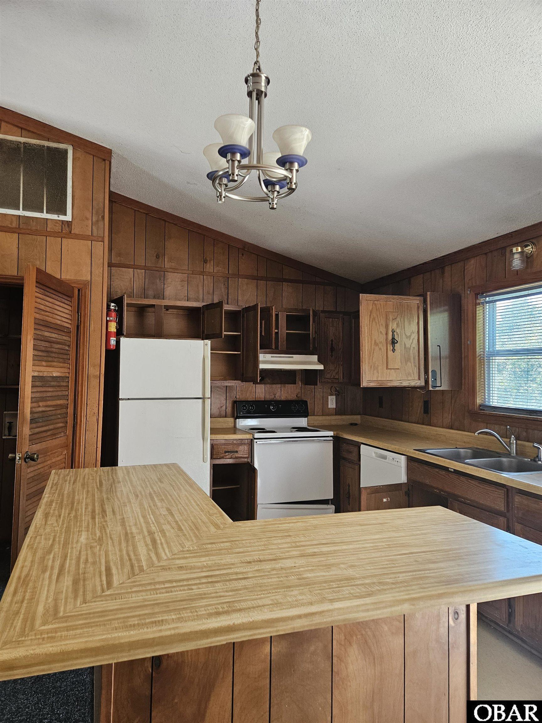 4401 Ride Lane Kitty Hawk, NC 27949 - Photo 4 of 32