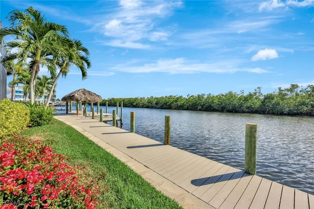 $3,500,000 | 5817 Harbour Circle, Cape Coral, FL 33914