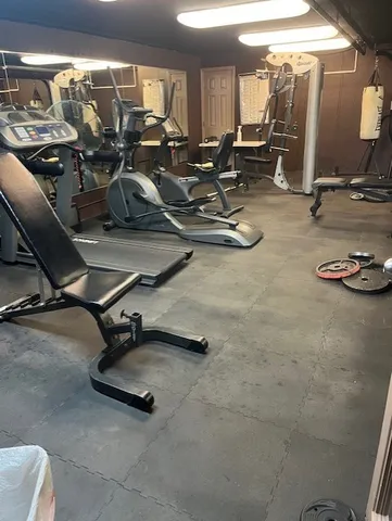 $2,000 | 2423 North Kennicott Drive, Unit 1C, Arlington Heights, IL 60004