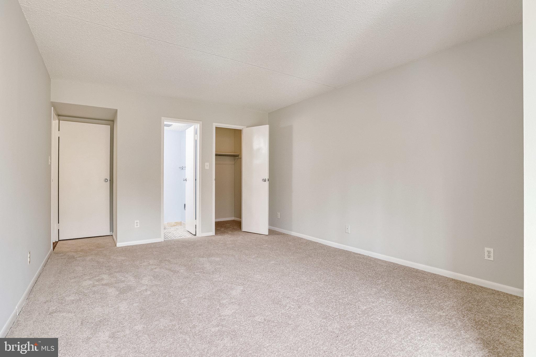 11843 Shire Court, Unit 22C Reston, VA 20191 - Photo 15 of 28 Primary BDR w/ His & Her Closets & Private Bath