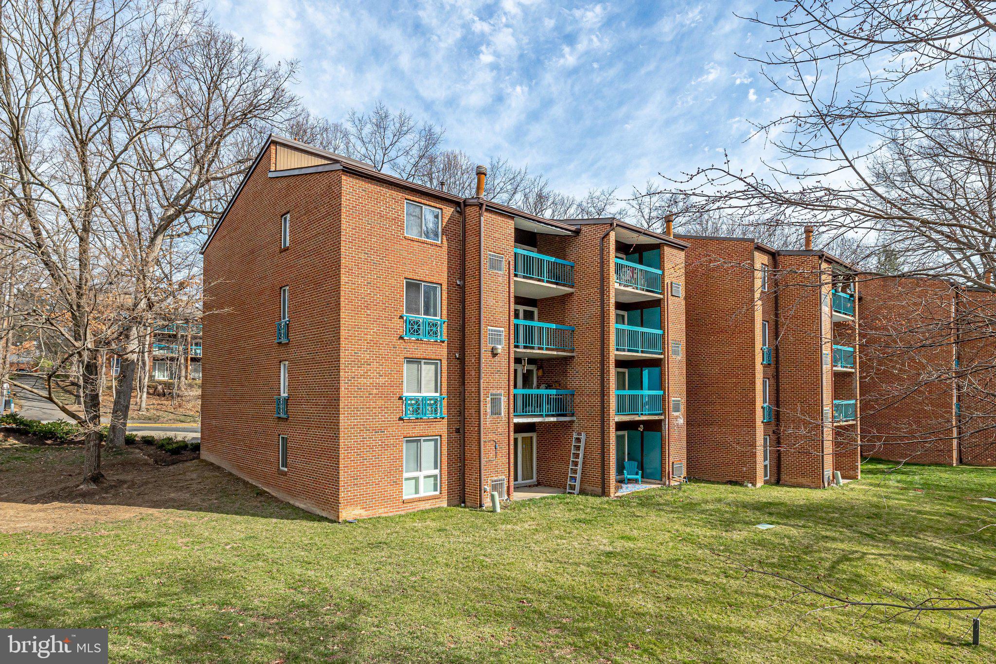 11843 Shire Court, Unit 22C Reston, VA 20191 - Photo 22 of 28 Exterior Rear