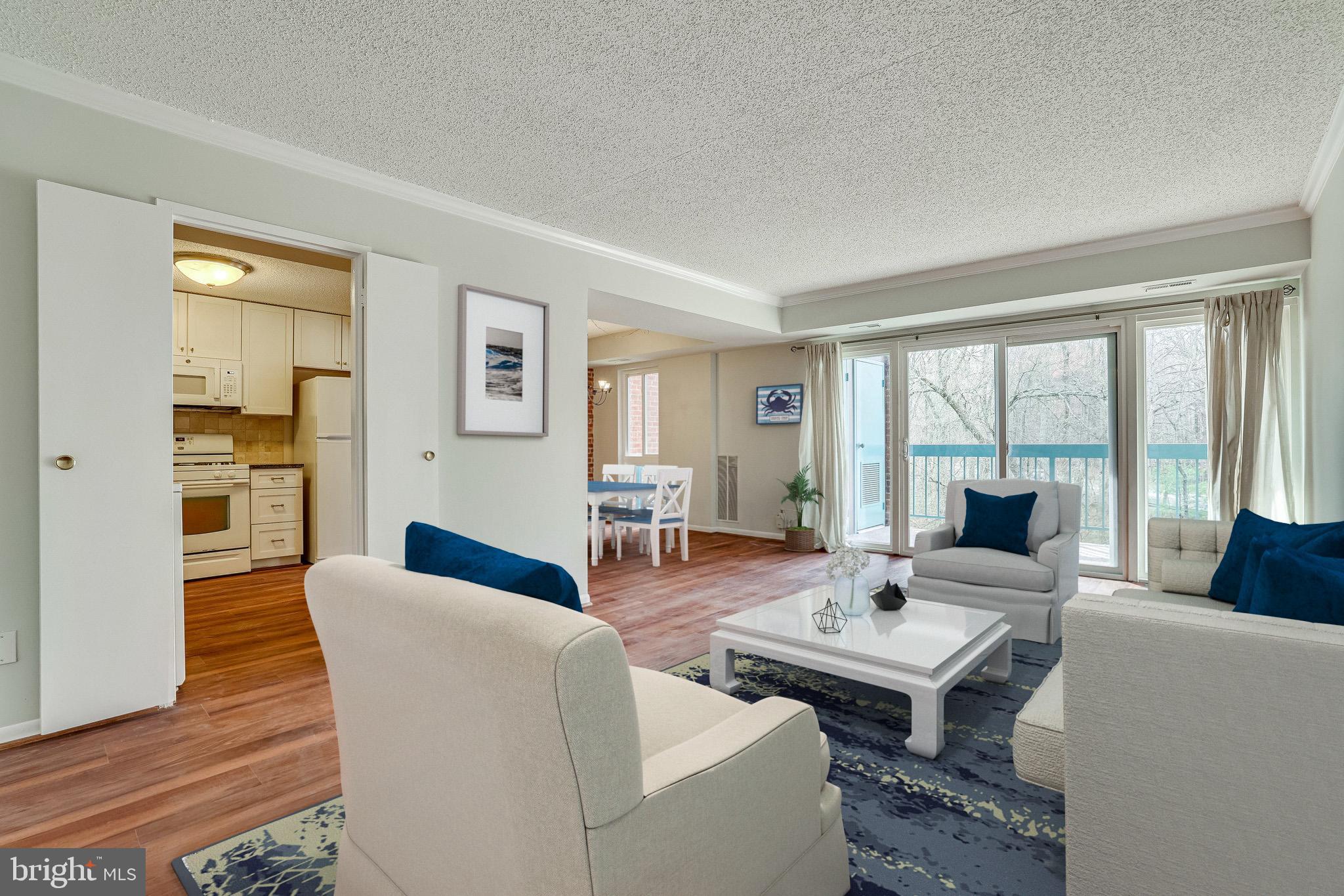 11843 Shire Court, Unit 22C Reston, VA 20191 - Photo 4 of 28 *Virtually Staged* Living Room
