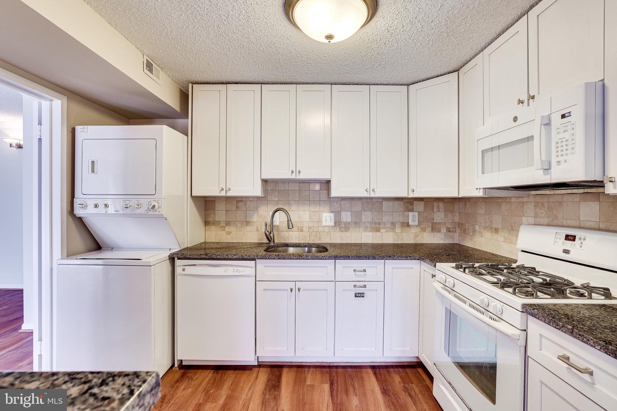 11843 Shire Court, Unit 22C Reston, VA 20191 - Photo 10 of 28 Remodeled Kitchen