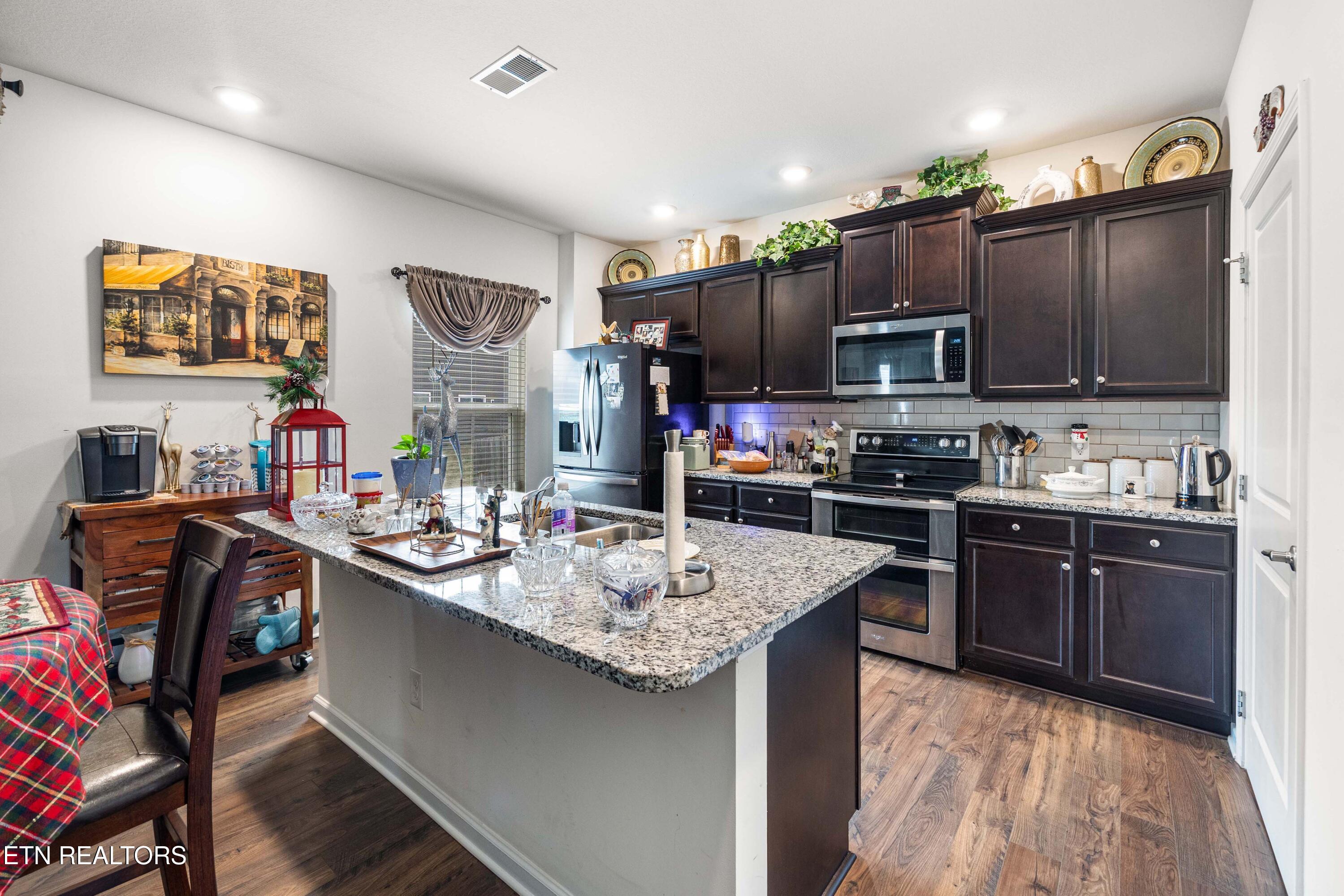 841 Wilson Road Maryville, TN 37801 - Photo 11 of 34 5G4A3864