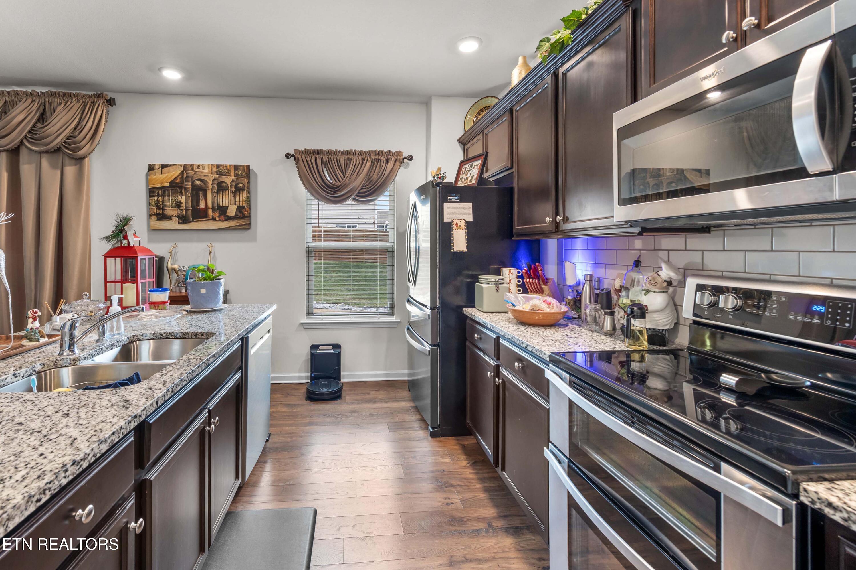 841 Wilson Road Maryville, TN 37801 - Photo 9 of 34 5G4A3870