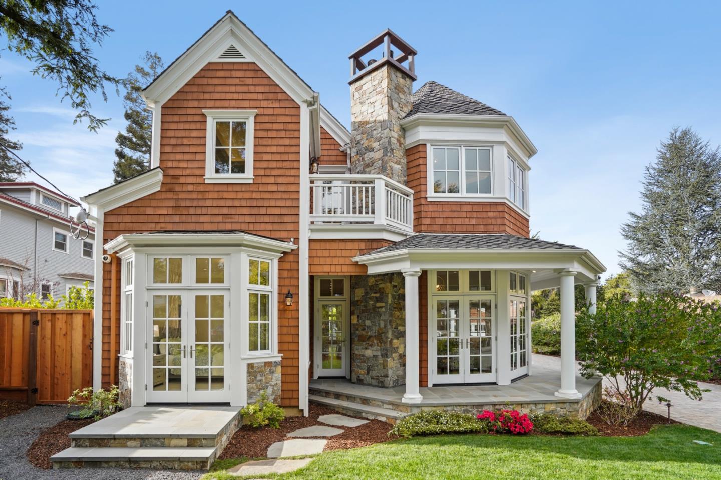 88 Warren Road San Mateo, CA 94401 - Photo 3 of 50 a front view of a house