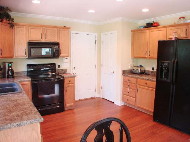 1374 Burdette Road Gray Court, SC 29645 - Photo 5 of 9