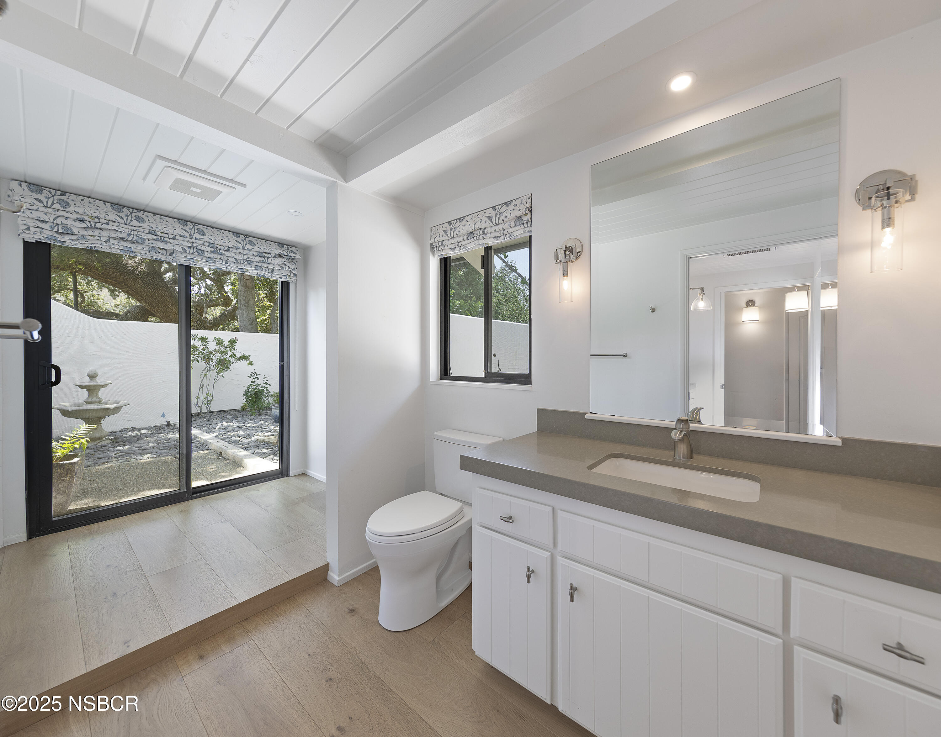 671 Rincon Drive Solvang, CA 93463 - Photo 23 of 34 2nd Bathroom