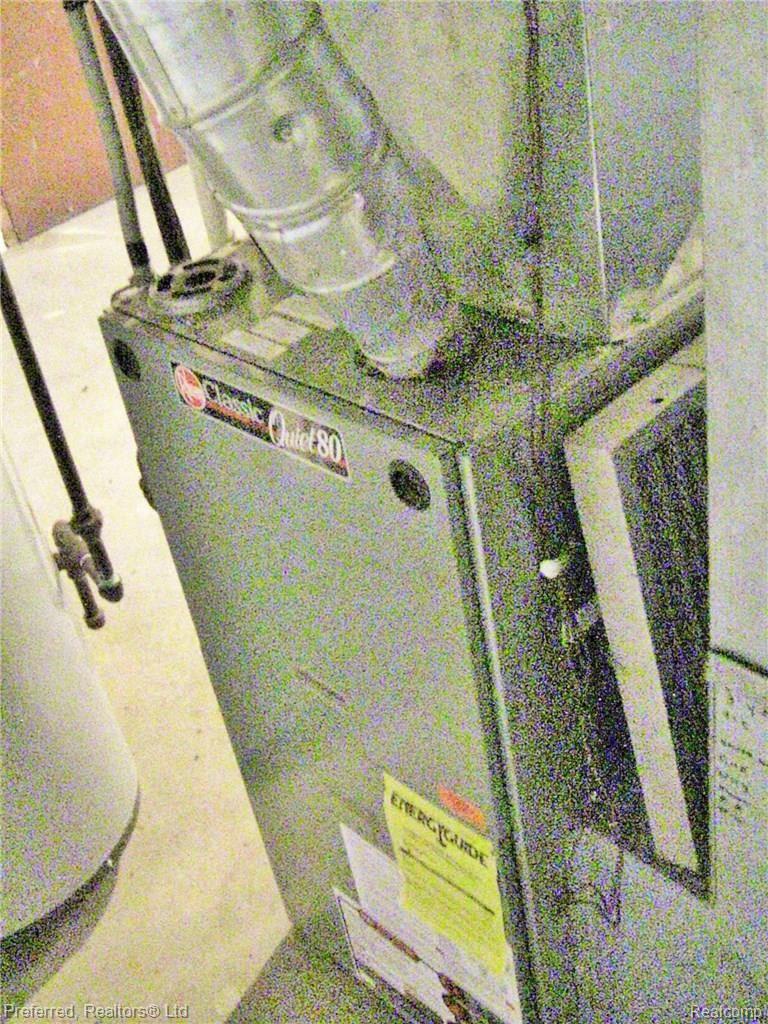 6539 Napier Road Plymouth, MI 48170 - Photo 18 of 21 Furnace.JPG