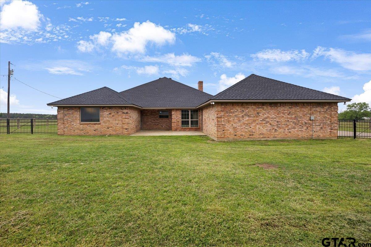 2268 County Road 4113 Henderson, TX 75654 - Photo 4 of 48
