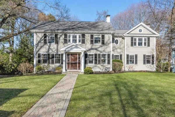 $2,890,000 | 8 Tennyson Road, Wellesley, MA 02481