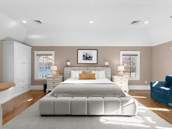 $2,890,000 | 8 Tennyson Road, Wellesley, MA 02481