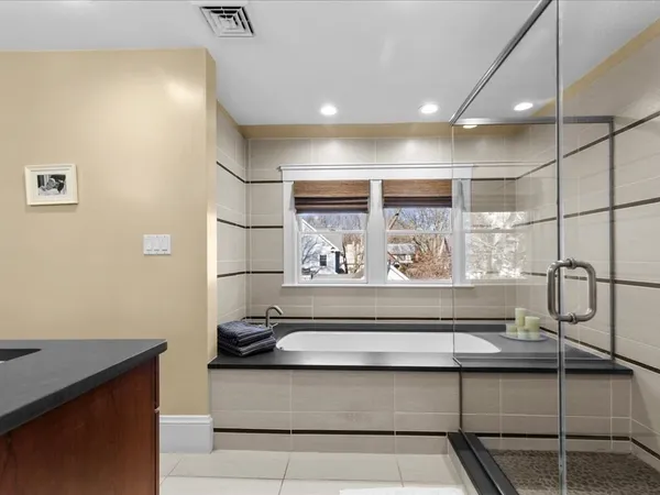 $2,890,000 | 8 Tennyson Road, Wellesley, MA 02481