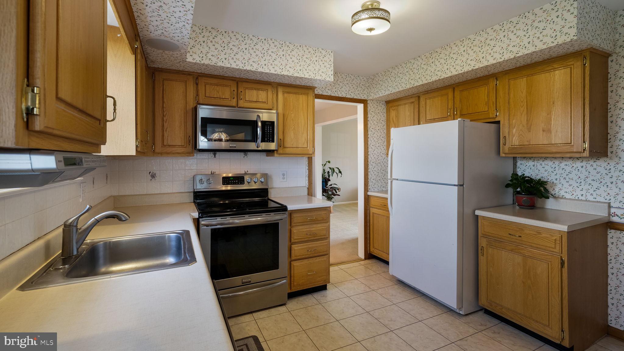 914 Jenifer Road Horsham, PA 19044 - Photo 14 of 43 Gallery Image 14