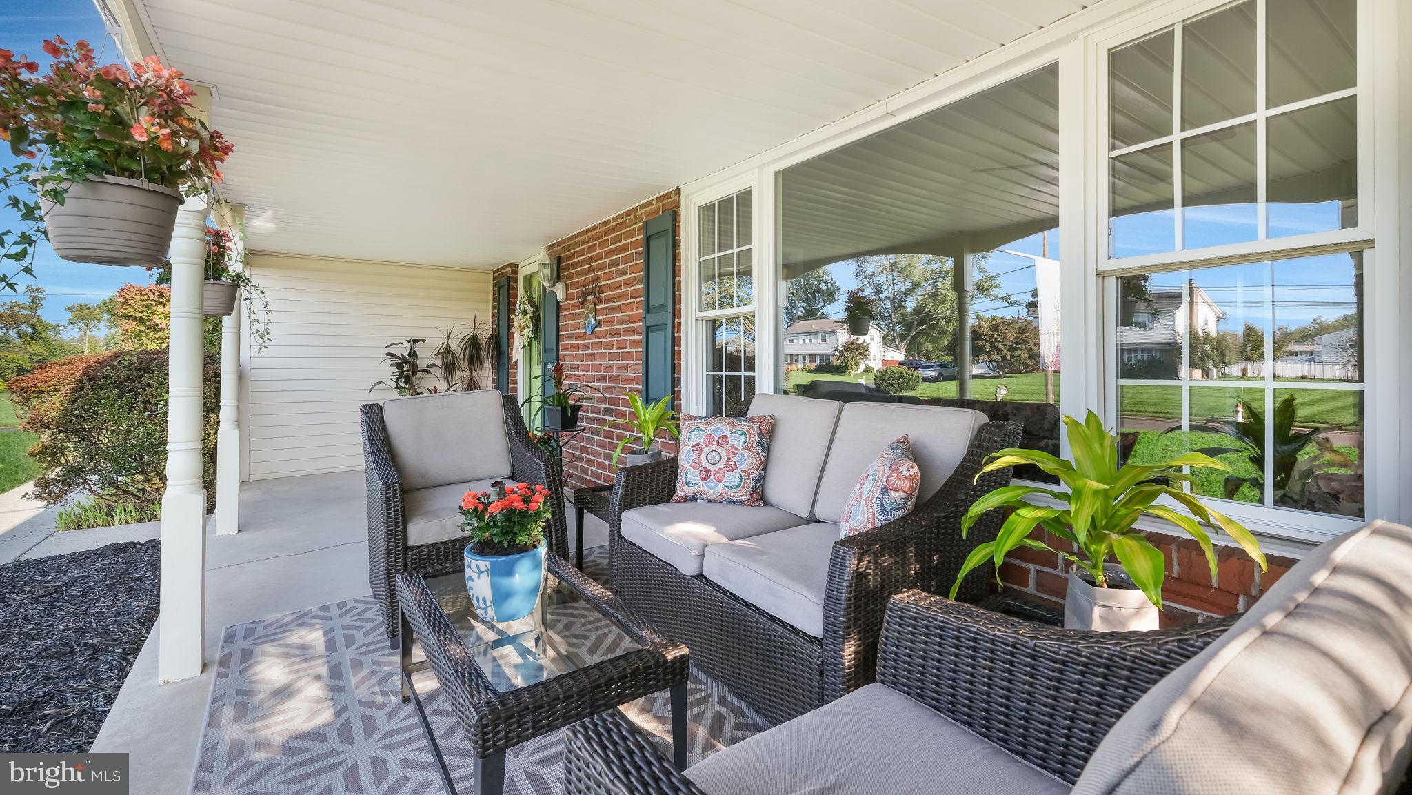 914 Jenifer Road Horsham, PA 19044 - Photo 2 of 43 Gallery Image 2