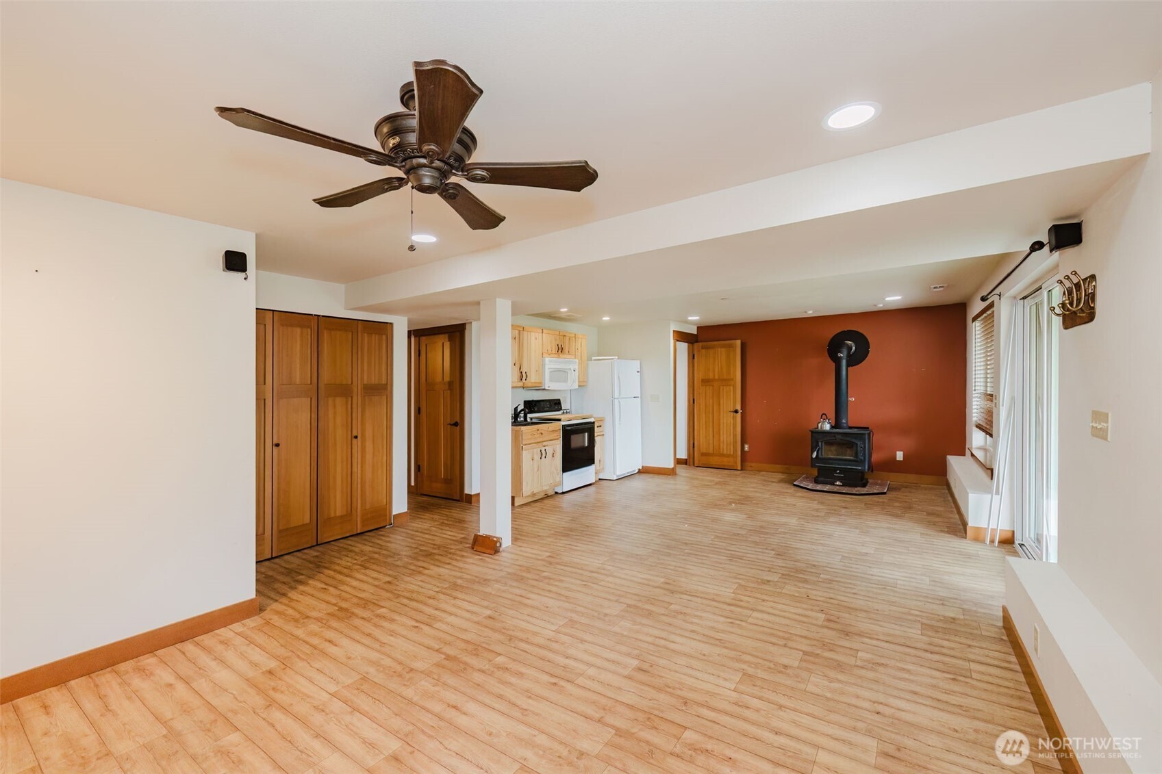 700 North Triton Heights Road Lilliwaup, WA 98555 - Photo 22 of 40