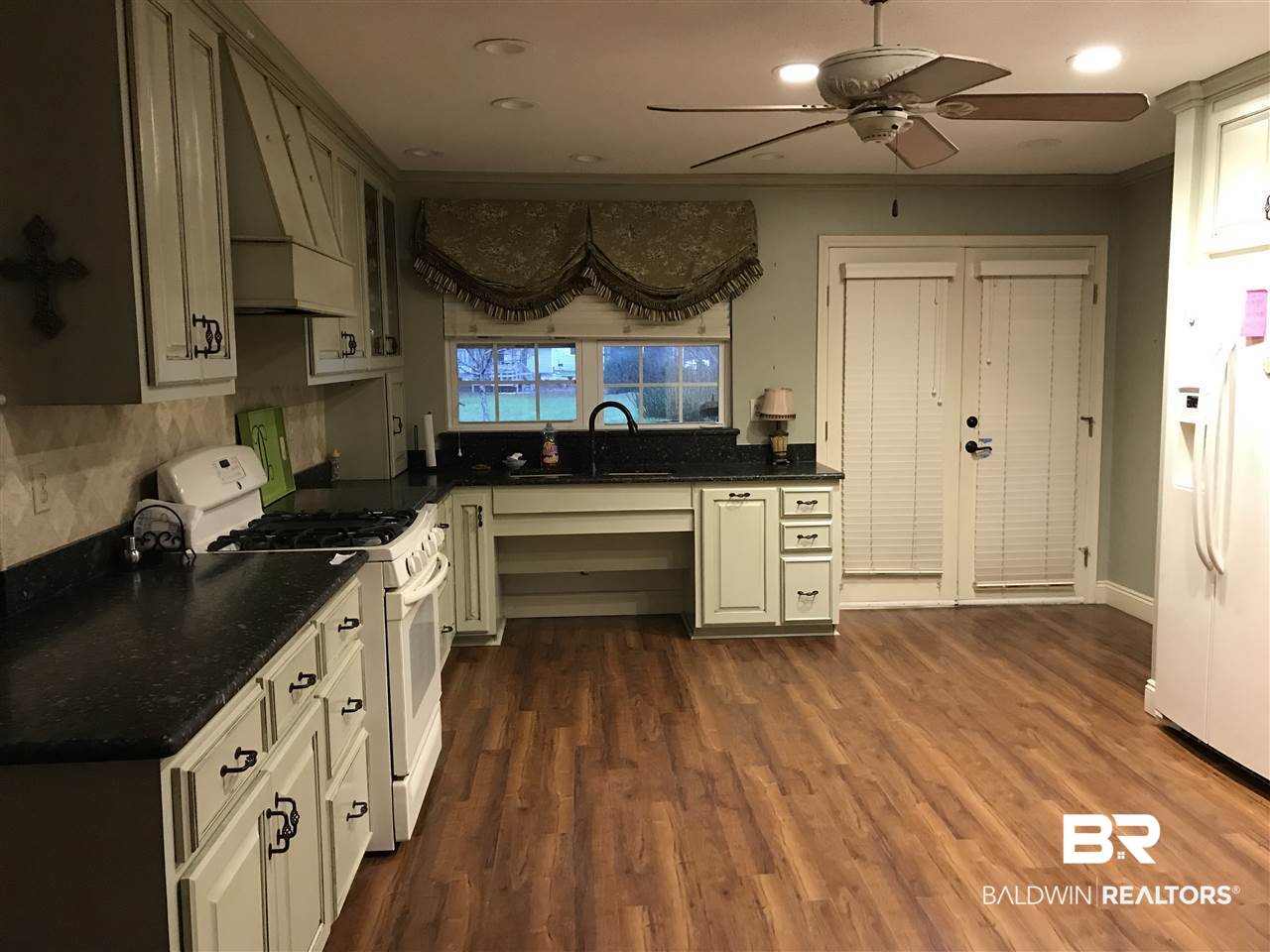 603 Dee Avenue Bay Minette, AL 36507 - Photo 4 of 27