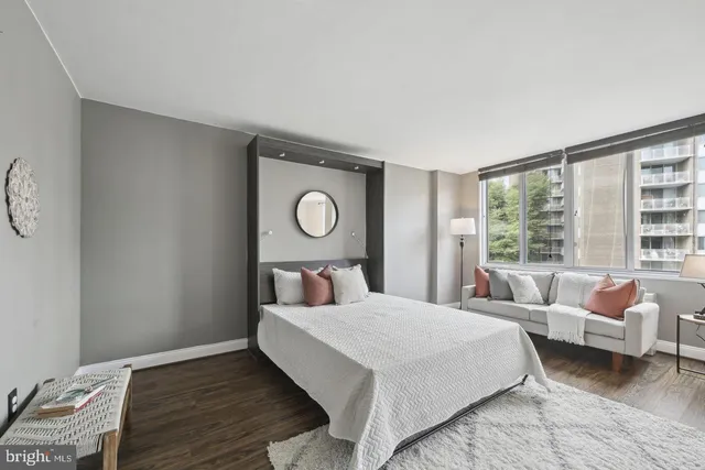 $1,800 | 2939 Van Ness Street Northwest, Unit 845, Washington, DC 20008