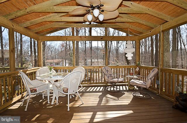 6947 Conservation Drive Springfield, VA 22153 - Photo 4 of 22 Exterior (Rear)