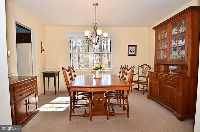 6947 Conservation Drive Springfield, VA 22153 - Photo 5 of 22 Dining Room