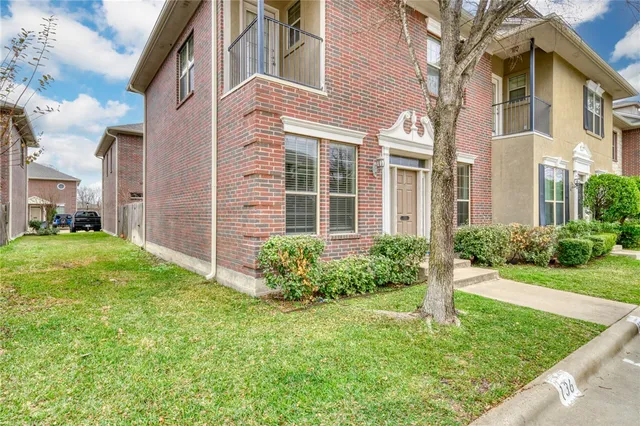 $1,775 | 136 Forest Drive, College Station, TX 77840