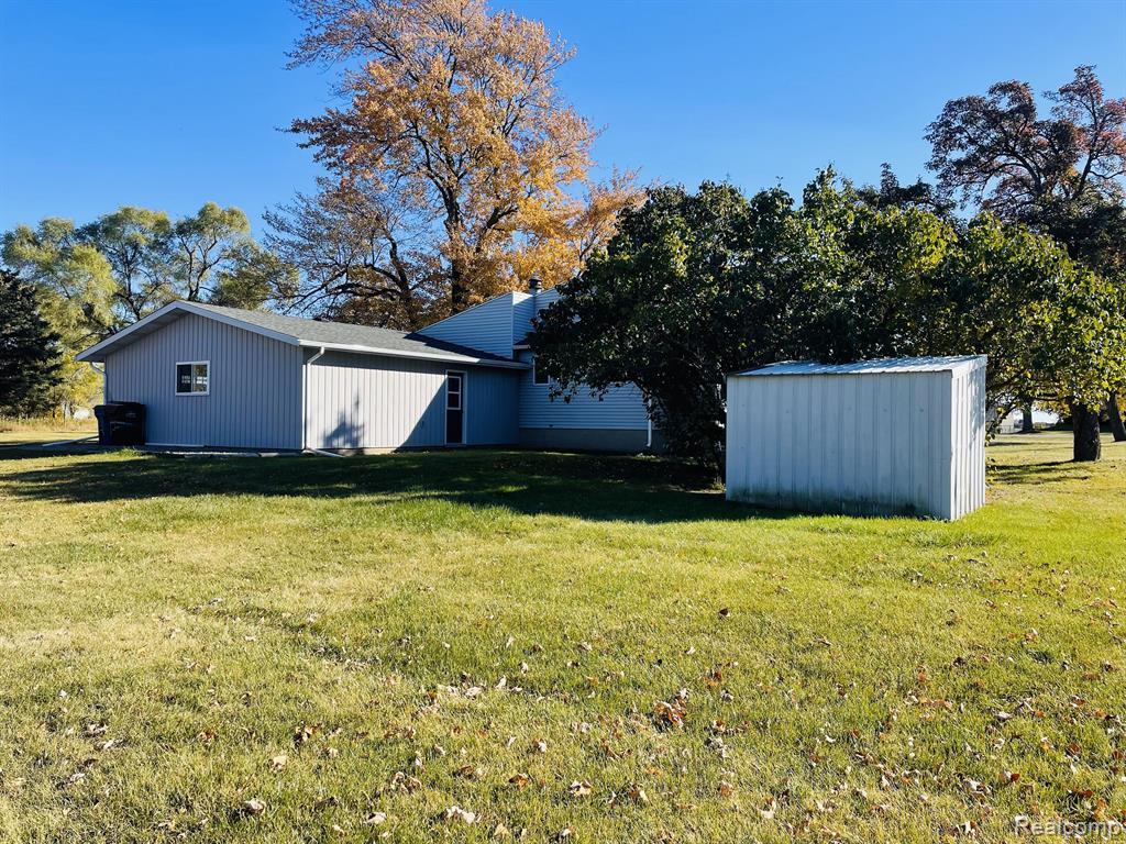 1573 East Beaver Road Kawkawlin, MI 48631 - Photo 41 of 47 Gallery Image 41