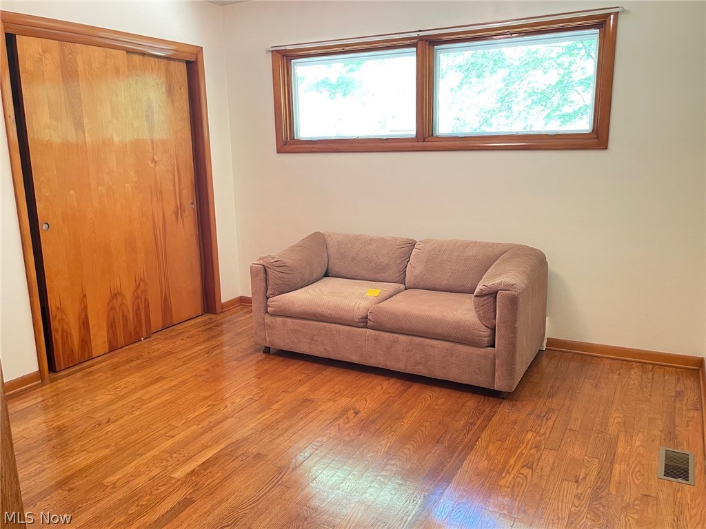 9101 Westwood Road Kirtland, OH 44094 - Photo 9 of 16