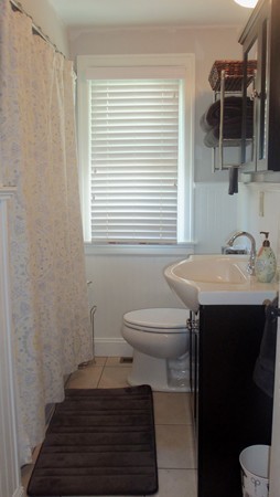 124 Gillette Circle Springfield, MA 01118 - Photo 11 of 15 Gallery Image 11
