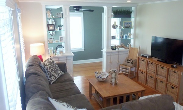 124 Gillette Circle Springfield, MA 01118 - Photo 2 of 15 Gallery Image 2