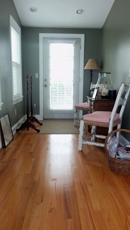 124 Gillette Circle Springfield, MA 01118 - Photo 5 of 15 Gallery Image 5